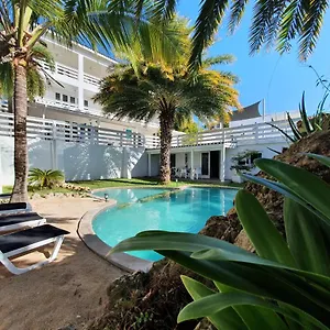 A2 Budget At Curacao , Jan Thiel Curaçao